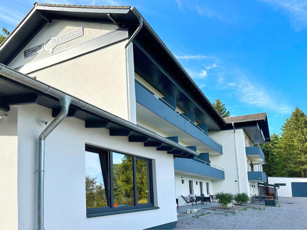 Gaestehotel Lucendi Premium Lounge Hohenleimbach Exterior foto