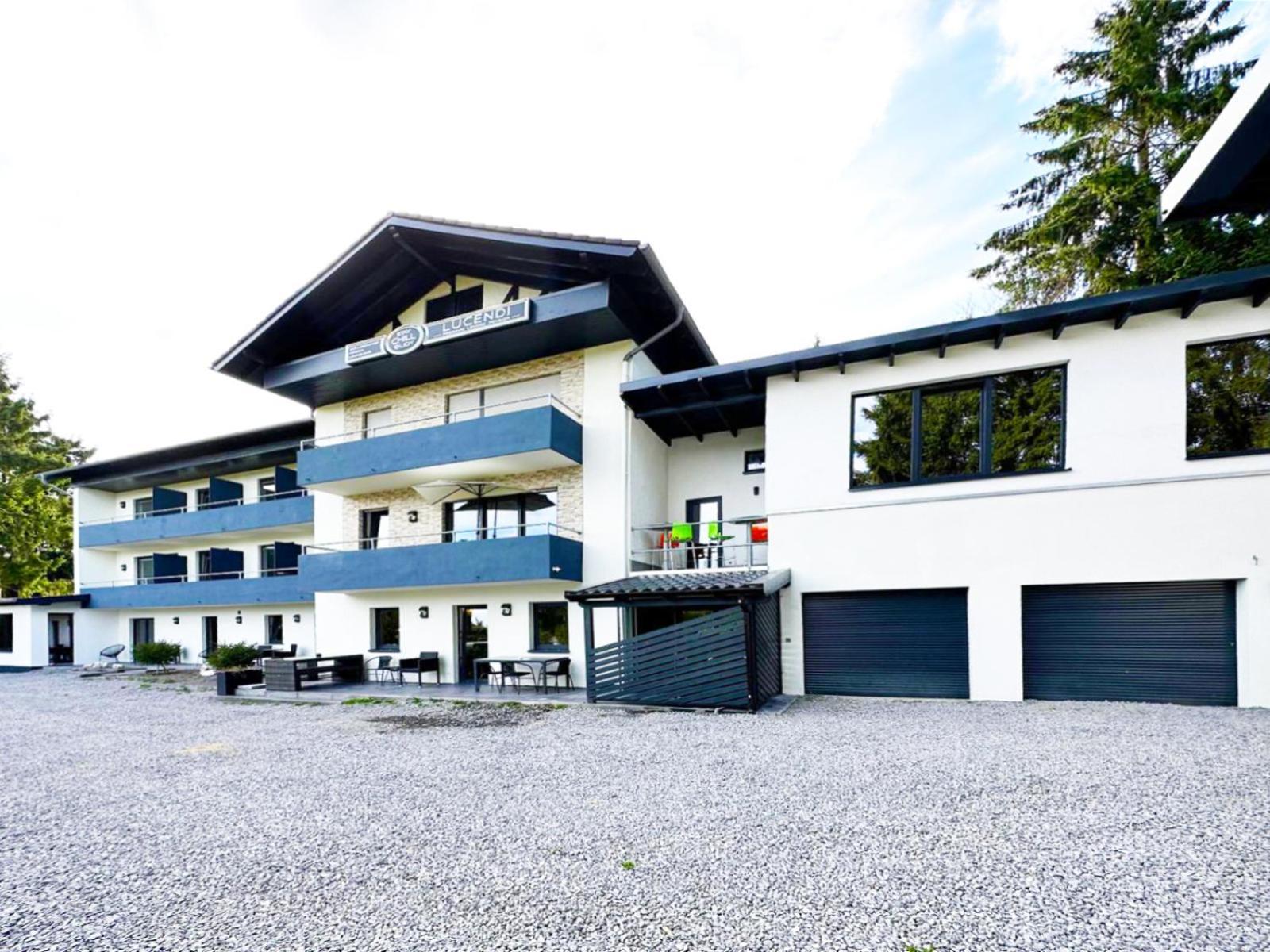 Gaestehotel Lucendi Premium Lounge Hohenleimbach Exterior foto